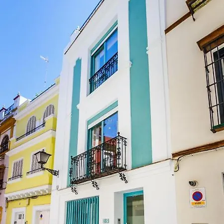 Espectacular Casa De 6 Dormitorios, 7 Banos Y 2 Terrazas * إشبيلية